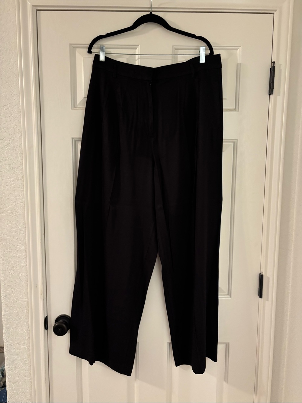 Ann Taylor Black Wide-Leg Dress Pants